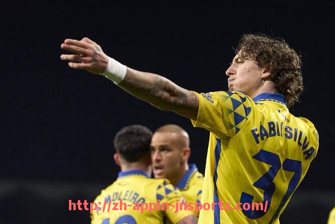 江南体育APP-神秘身份曝光：匿名英超球员新闻事件回顾